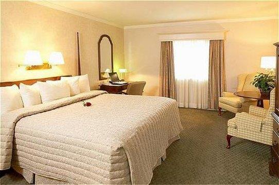 The Inn At Reading Hotel & Conference Center Pokój zdjęcie